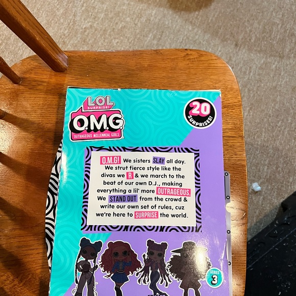 L.O.L. O.M.G doll Roller Chick - Picture 4 of 4